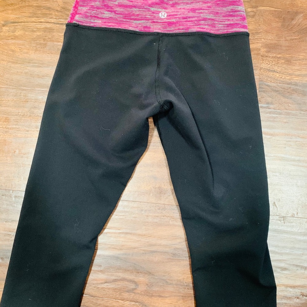 🥰LULULEMON🥰 - Picture 3 of 5